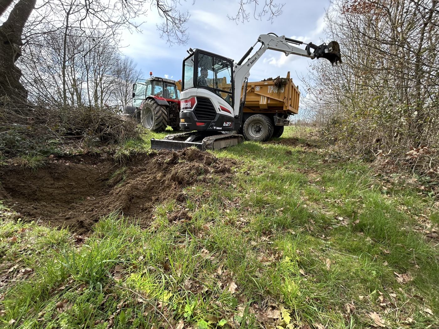 Chantier AlboTP Bobcat E27